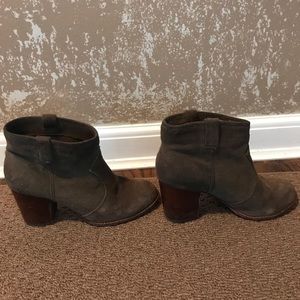 Splendid Brown Leather Boots